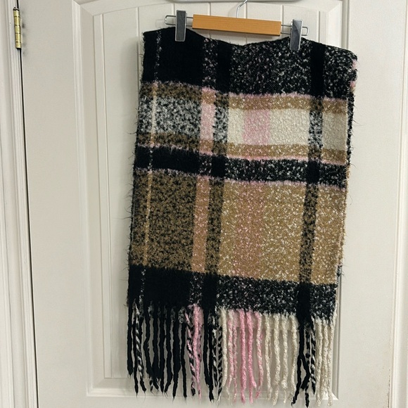 Indigo Accessories - INDIGO Soft Oversize Scarf / Wrap